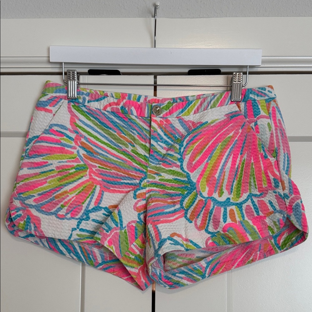 Lilly Pulitzer Vibrant Tropical Shorts